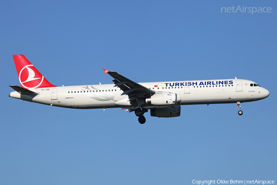 Turkish Airlines Airbus A321-231 (TC-JSE) | Photo 36593