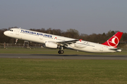 Turkish Airlines Airbus A321-231 (TC-JSE) at  Hamburg - Fuhlsbuettel (Helmut Schmidt), Germany