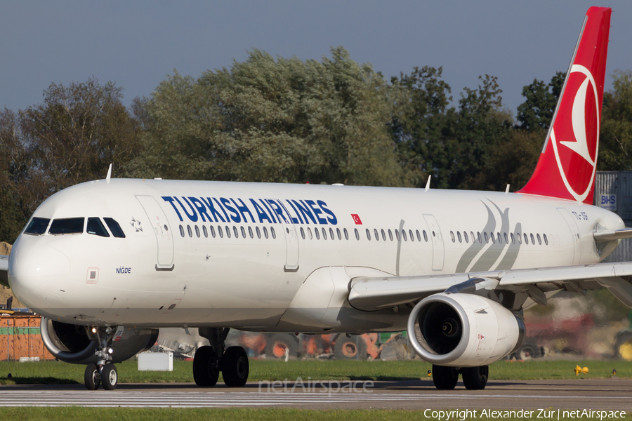 Turkish Airlines Airbus A321-231 (TC-JSF) | Photo 128023