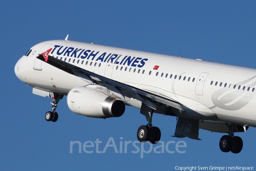 Turkish Airlines Airbus A321-231 (TC-JSF) | Photo 32977