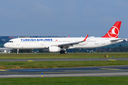 Turkish Airlines Airbus A321-231 (TC-JSF) at  Prague - Vaclav Havel (Ruzyne), Czech Republic
