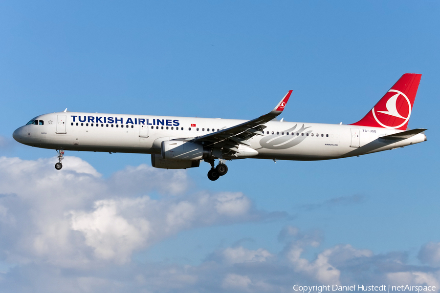 Turkish Airlines Airbus A321-231 (TC-JSG) | Photo 514916