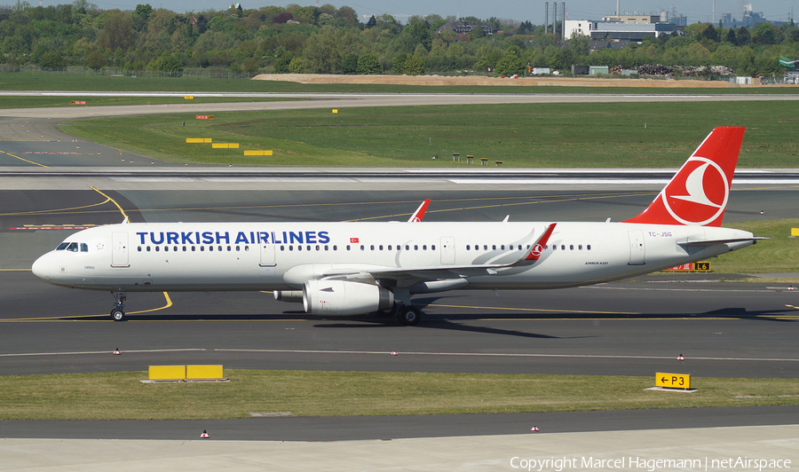 Turkish Airlines Airbus A321-231 (TC-JSG) | Photo 104182
