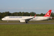 Turkish Airlines Airbus A321-231 (TC-JSG) at  Hamburg - Fuhlsbuettel (Helmut Schmidt), Germany