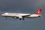 Turkish Airlines Airbus A321-231 (TC-JSG) at  Hamburg - Fuhlsbuettel (Helmut Schmidt), Germany