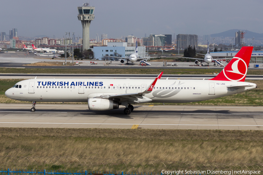 Turkish Airlines Airbus A321-231 (TC-JSG) | Photo 171128