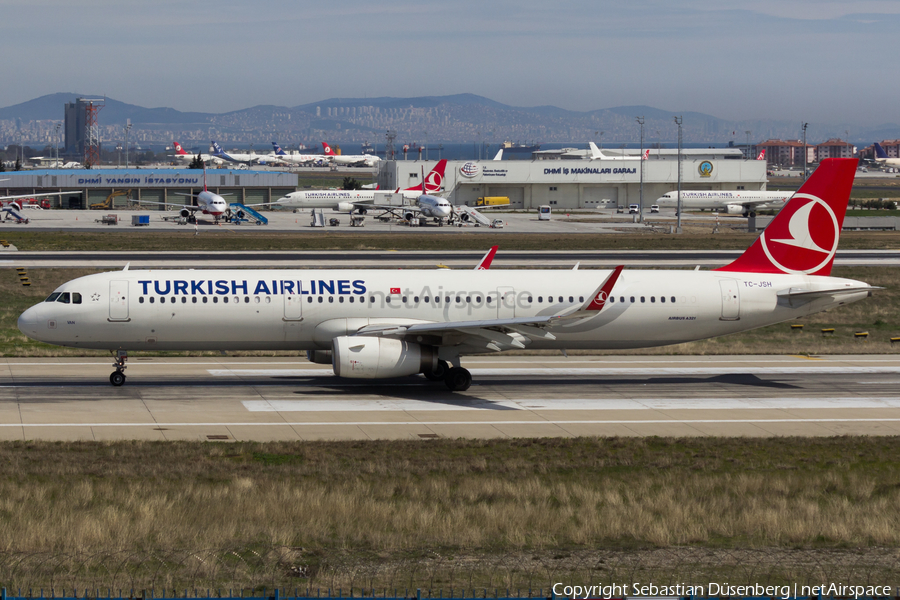 Turkish Airlines Airbus A321-231 (TC-JSH) | Photo 171096