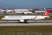 Turkish Airlines Airbus A321-231 (TC-JSH) at  Istanbul - Ataturk, Turkey