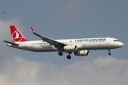 Turkish Airlines Airbus A321-231 (TC-JSH) at  Istanbul - Ataturk, Turkey