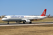Turkish Airlines Airbus A321-231 (TC-JSH) at  Luqa - Malta International, Malta