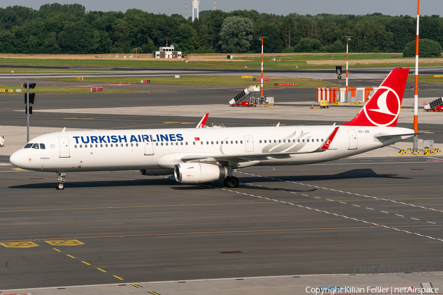 Turkish Airlines Airbus A321-231 (TC-JSI) | Photo 579621