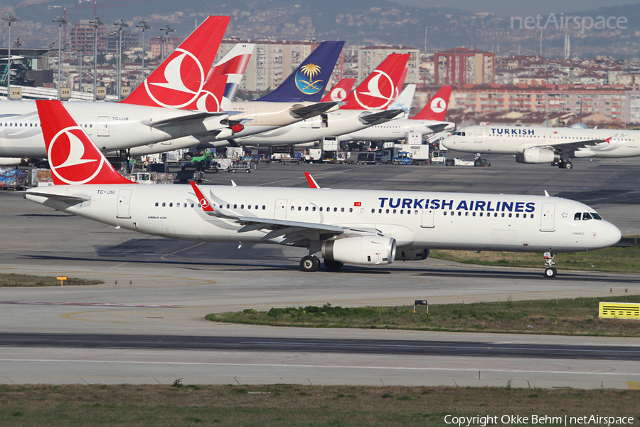 Turkish Airlines Airbus A321-231 (TC-JSI) | Photo 44069