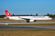 Turkish Airlines Airbus A321-231 (TC-JSI) at  Oslo - Gardermoen, Norway