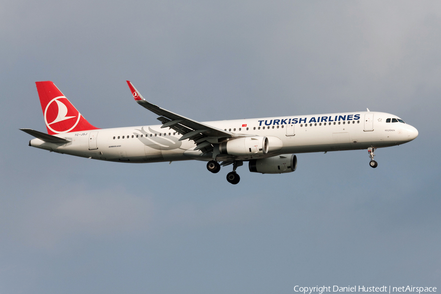 Turkish Airlines Airbus A321-231 (TC-JSJ) | Photo 523112