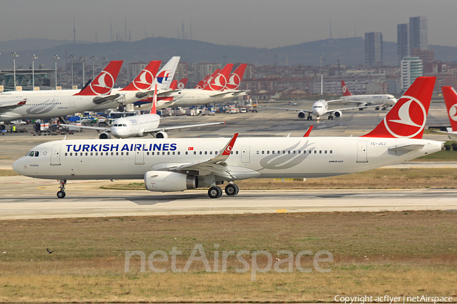 Turkish Airlines Airbus A321-231 (TC-JSJ) | Photo 223225