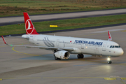 Turkish Airlines Airbus A321-231 (TC-JSK) at  Cologne/Bonn, Germany