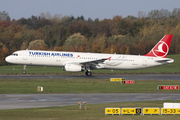 Turkish Airlines Airbus A321-231 (TC-JSK) at  Hamburg - Fuhlsbuettel (Helmut Schmidt), Germany