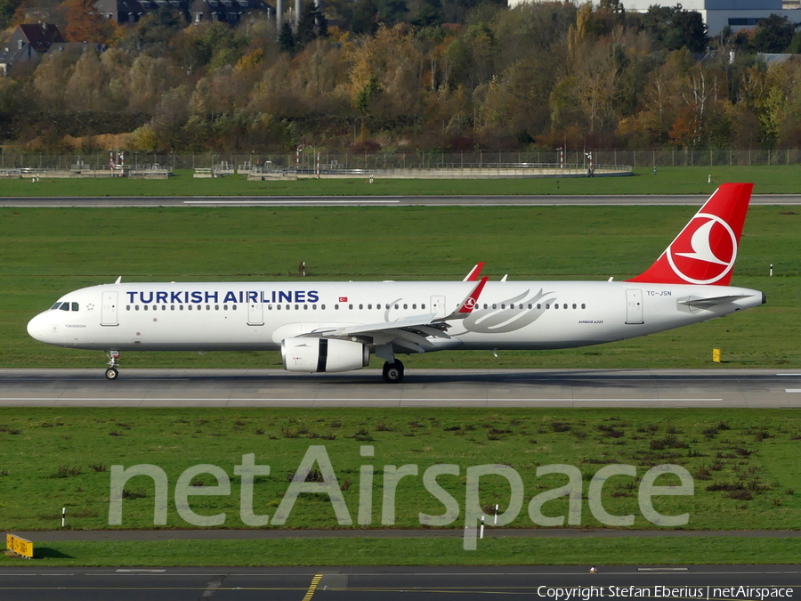 Turkish Airlines Airbus A321-231 (TC-JSN) | Photo 536649