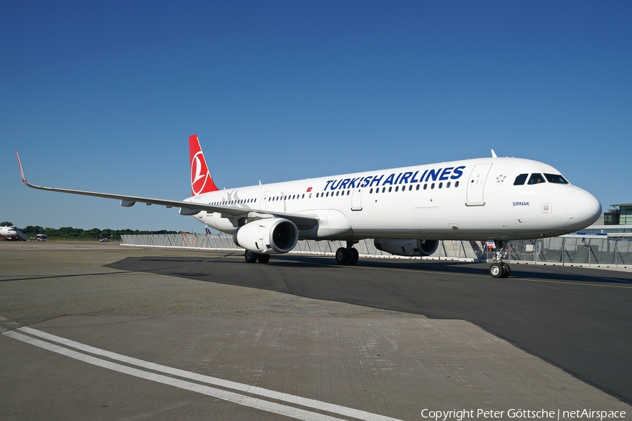 Turkish Airlines Airbus A321-231 (TC-JSP) | Photo 166208