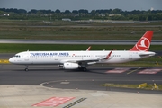 Turkish Airlines Airbus A321-231 (TC-JSR) at  Dusseldorf - International, Germany
