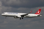 Turkish Airlines Airbus A321-231 (TC-JSR) at  Hamburg - Fuhlsbuettel (Helmut Schmidt), Germany