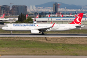 Turkish Airlines Airbus A321-231 (TC-JSR) at  Istanbul - Ataturk, Turkey