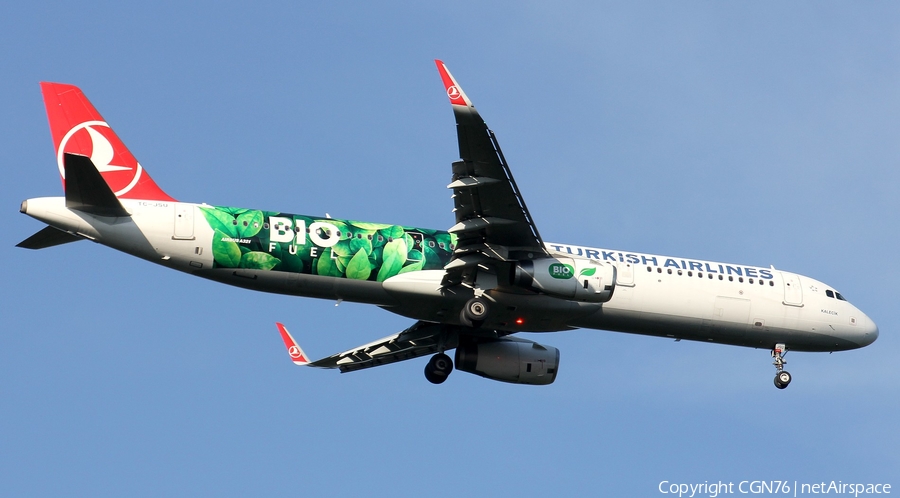 Turkish Airlines Airbus A321-231 (TC-JSU) | Photo 520624