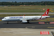Turkish Airlines Airbus A321-231 (TC-JSV) at  Dusseldorf - International, Germany