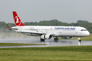 Turkish Airlines Airbus A321-231 (TC-JSY) at  Manchester - International (Ringway), United Kingdom
