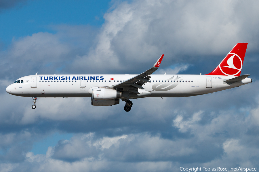 Turkish Airlines Airbus A321-231 (TC-JSZ) | Photo 335876