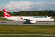 Turkish Airlines Airbus A321-231 (TC-JTA) at  Hamburg - Fuhlsbuettel (Helmut Schmidt), Germany