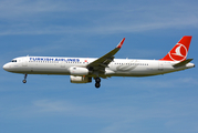 Turkish Airlines Airbus A321-231 (TC-JTD) at  Hamburg - Fuhlsbuettel (Helmut Schmidt), Germany