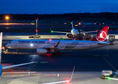 Turkish Airlines Airbus A321-231 (TC-JTD) at  Hamburg - Fuhlsbuettel (Helmut Schmidt), Germany