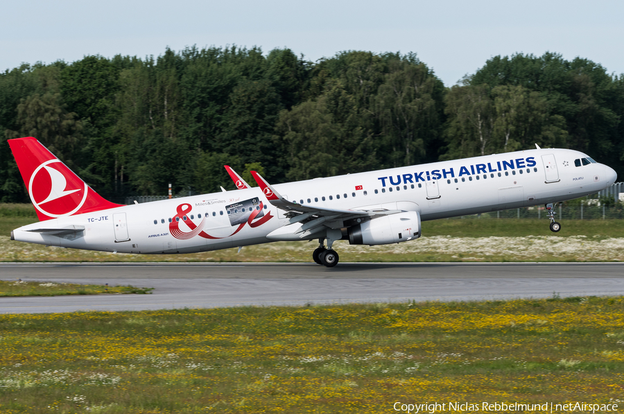 Turkish Airlines Airbus A321-231 (TC-JTE) | Photo 329323