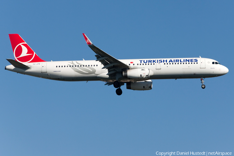 Turkish Airlines Airbus A321-231 (TC-JTE) | Photo 493895