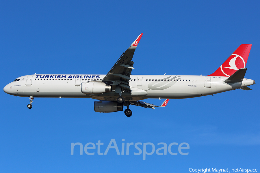 Turkish Airlines Airbus A321-231 (TC-JTI) | Photo 236725