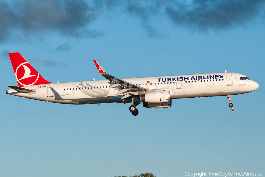Turkish Airlines Airbus A321-231 (TC-JTI) | Photo 126697