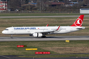 Turkish Airlines Airbus A321-231 (TC-JTJ) at  Dusseldorf - International, Germany