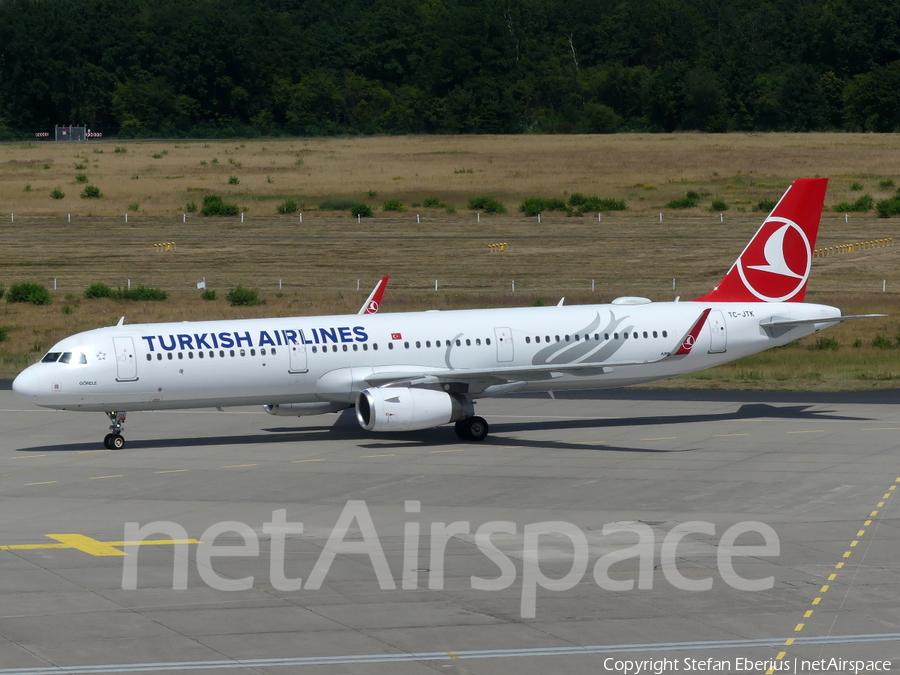 Turkish Airlines Airbus A321-231 (TC-JTK) | Photo 518159