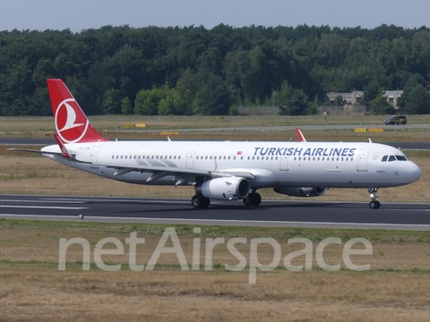 Turkish Airlines Airbus A321-231 (TC-JTK) at  Berlin - Tegel, Germany