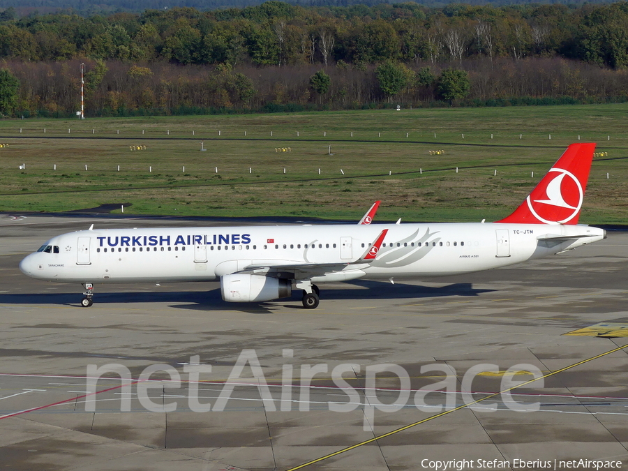 Turkish Airlines Airbus A321-231 (TC-JTM) | Photo 535374