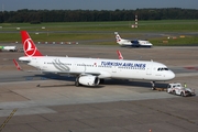 Turkish Airlines Airbus A321-231 (TC-JTM) at  Hamburg - Fuhlsbuettel (Helmut Schmidt), Germany