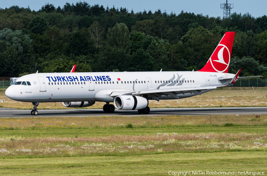 Turkish Airlines Airbus A321-231 (TC-JTN) | Photo 331897