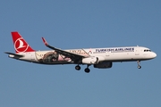 Turkish Airlines Airbus A321-231 (TC-JTP) at  Istanbul - Ataturk, Turkey