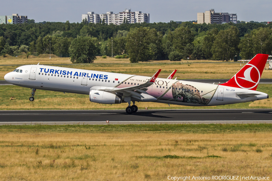 Turkish Airlines Airbus A321-231 (TC-JTP) | Photo 496723