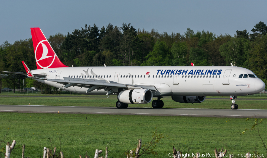 Turkish Airlines Airbus A321-231 (TC-JTR) | Photo 241619