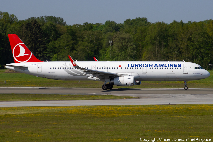 Turkish Airlines Airbus A321-231 (TC-JTR) | Photo 569815