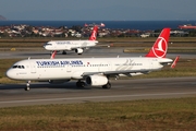 Turkish Airlines Airbus A321-231 (TC-JTR) at  Istanbul - Ataturk, Turkey