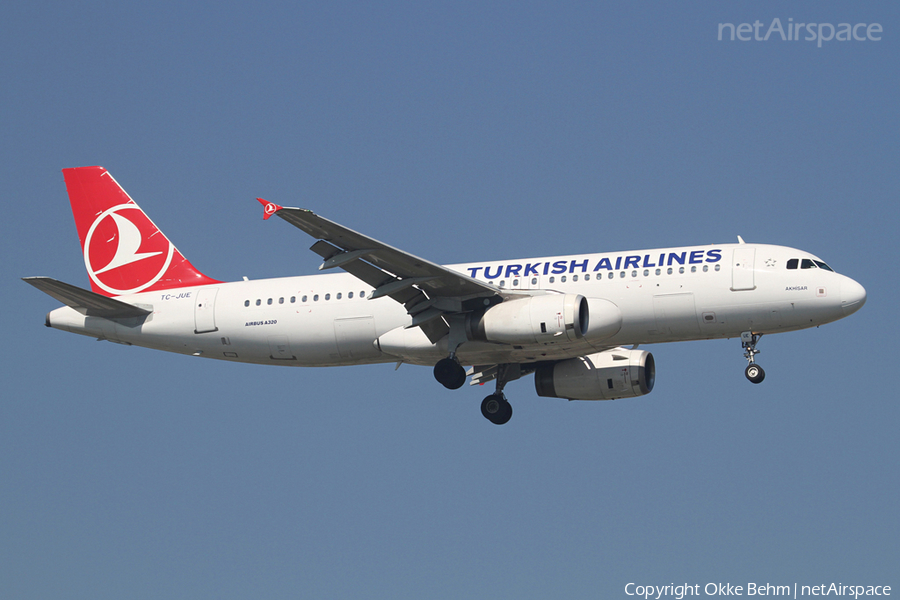 Turkish Airlines Airbus A320-232 (TC-JUE) | Photo 44078