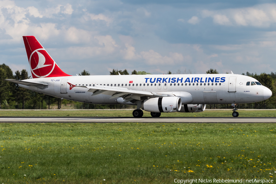 Turkish Airlines Airbus A320-232 (TC-JUG) | Photo 315872